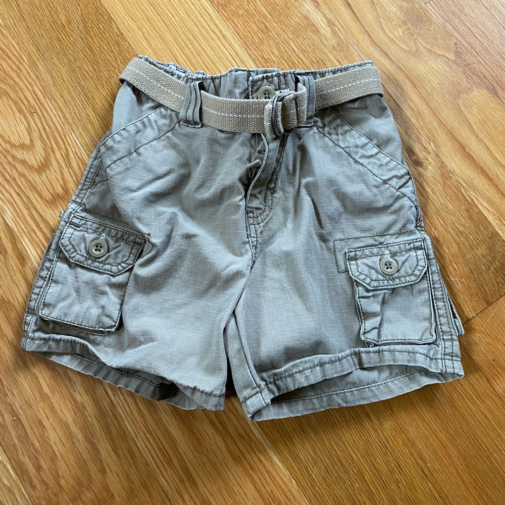 OshKosh B'gosh Tan Cargo Shorts